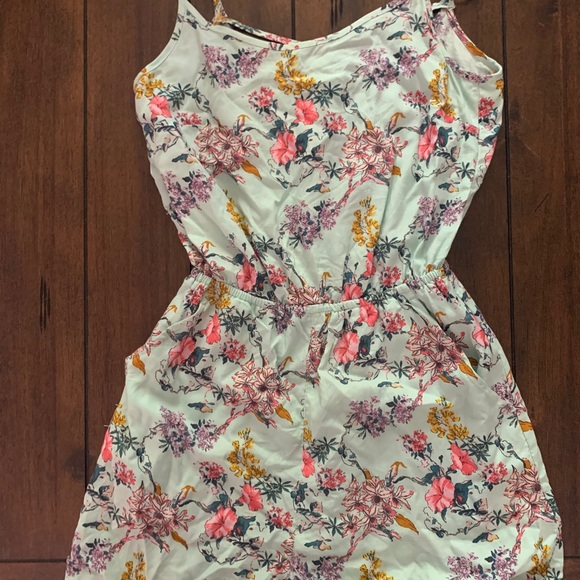 Divided By H&M || Romper - Picture 3 of 3